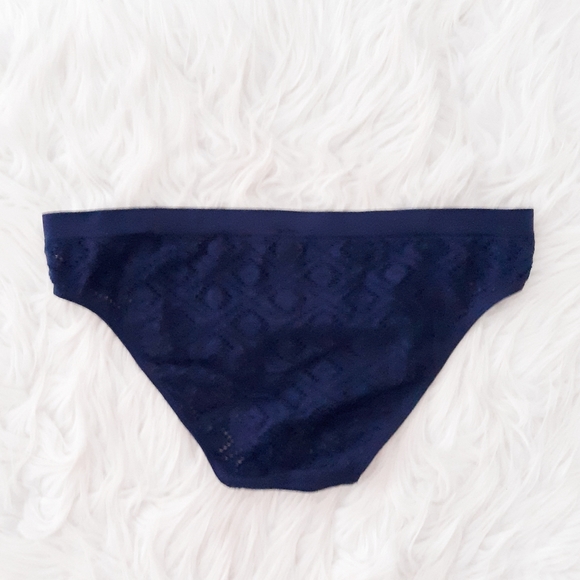 VS Lace Cheeky Bikini Panty - Picture 2 of 4